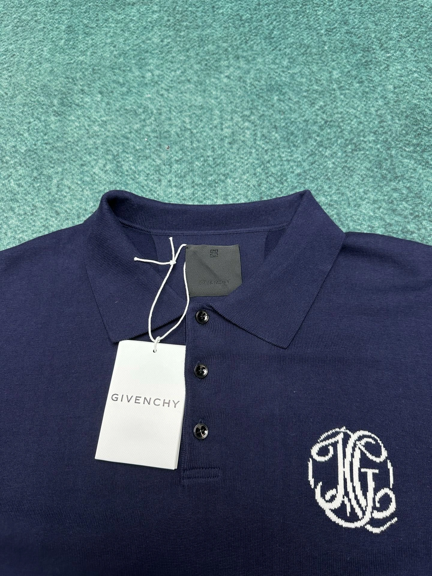 wg.luxury- 6iv593hy item:E-F409F1050